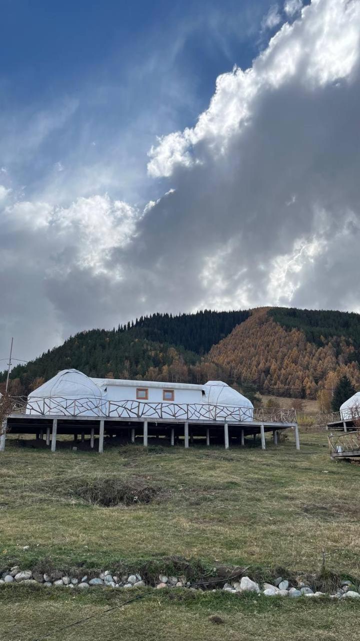 Готель Ethno Complex Ala Kuch Kaindy Екстер'єр фото